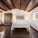 Masseria Degli Ulivi - Noto Hotel