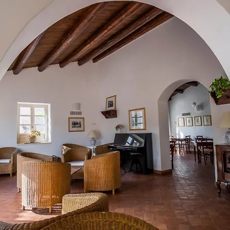 ホテル Masseria Degli Ulivi - Noto 4*