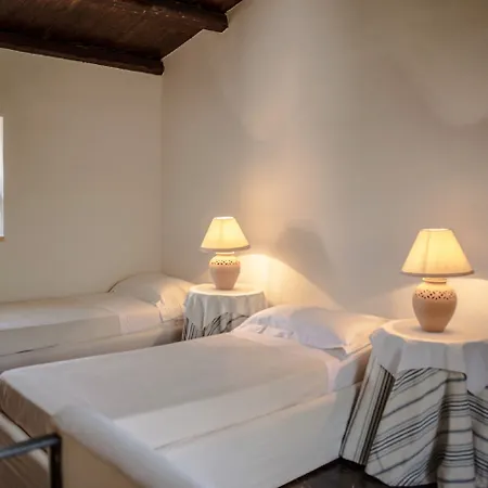 Masseria Degli Ulivi - Noto San Corrado di Fuori