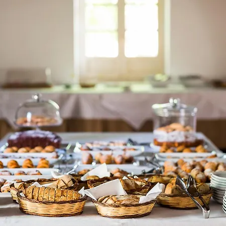 Masseria Degli Ulivi - Noto ホテル 4*