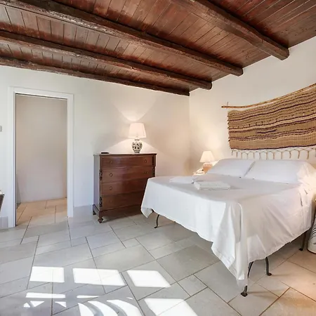 Masseria Degli Ulivi - Noto 4*