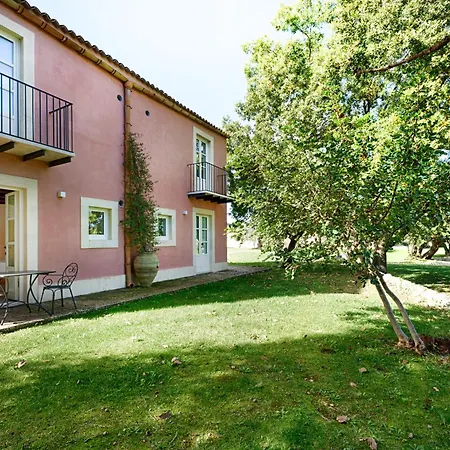 Masseria Degli Ulivi - Noto Hotel 4*