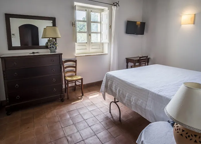 Masseria Degli Ulivi - Noto Hotel