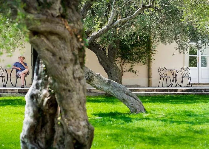 Masseria Degli Ulivi - Noto Hotel
