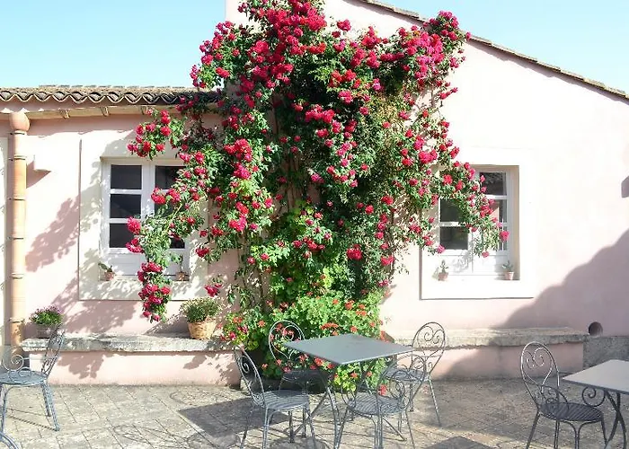Hotel Masseria Degli Ulivi - Noto 4*